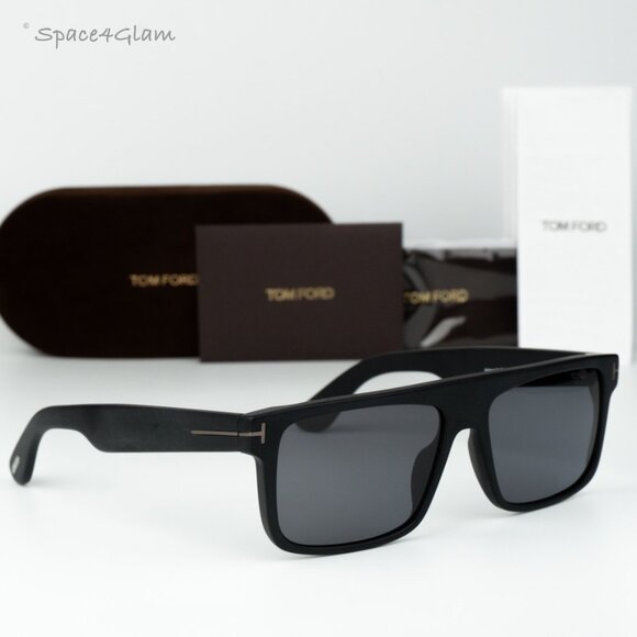 Tom Ford Women Sunglasses Black Smoke Polarized Rectangle FT0999-N/S 02D NEW - Picture 1 of 10